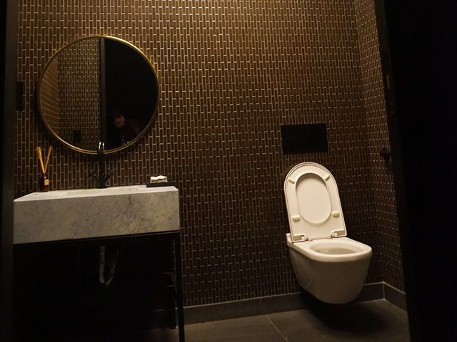 水漏れ修理の完全ガイド：自分でできる簡単な解決法とヒント